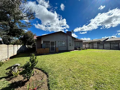 2 Bedroom House For Sale in Vanderbijlpark SE 1, Vanderbijlpark SE - gWEj.webp