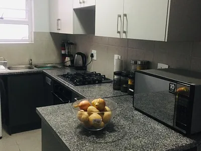 2 Bedroom Apartment For Sale in Port Elizabeth - BQ0Y.webp