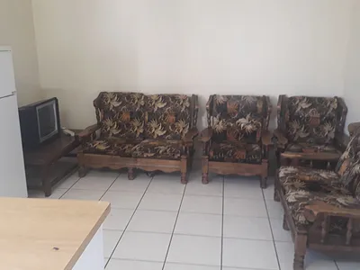 1 Bedroom Apartment To Rent in Port Elizabeth - img