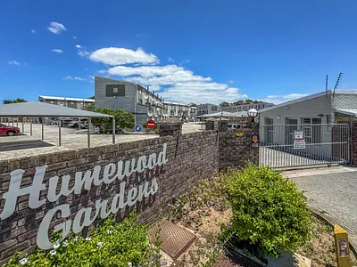 Apartment For Sale in Port Elizabeth - img