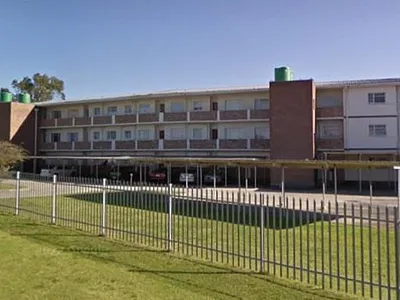 1 Bedroom Apartment To Rent in Port Elizabeth - 9CY6.webp