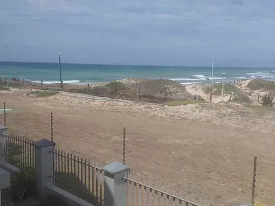 3 Bedroom Apartment To Rent in Port Elizabeth - aUOV.webp