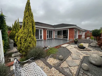 4 Bedroom Townhouse To Rent in Port Elizabeth - Gzl2.webp