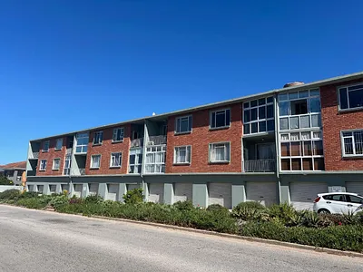 1 Bedroom Apartment For Sale in Port Elizabeth - img