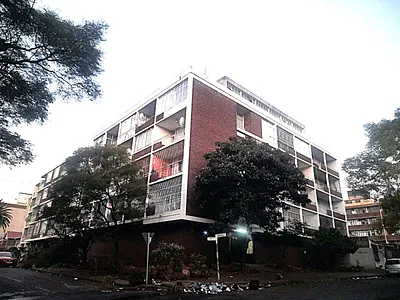 2 Bedroom Apartment For Sale in Johannesburg - 3Gkh.webp