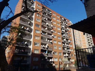 2 Bedroom Apartment For Sale in Johannesburg - AS80.webp