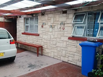 3 Bedroom House For Sale in Cape Town - UUxZ.webp