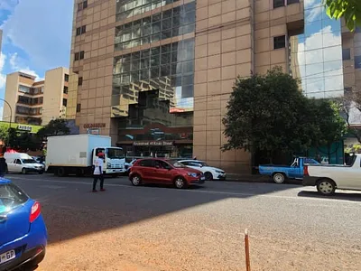 1 Bedroom Apartment For Sale in Johannesburg - img