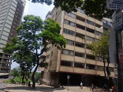 0.5 Bedroom Apartment For Sale in Johannesburg - sGWO.webp