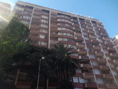 3 Bedroom Apartment For Sale in Johannesburg - CONp.webp