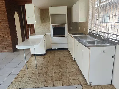 1 Bedroom Apartment To Rent in Glen Austin, Midrand - 9XHQ.webp