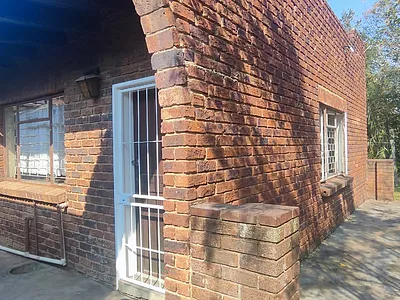 1 Bedroom Apartment To Rent in Glen Austin, Midrand - NSBb.webp