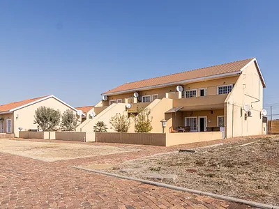 2 Bedroom Apartment For Sale in Meyerton - DDLJ.webp