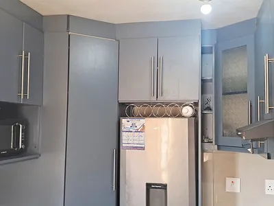 3 Bedroom House For Sale in Phoenix - img