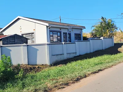 3 Bedroom House For Sale in Kingsburgh - KroN.webp