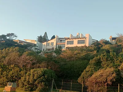 5 Bedroom House To Rent in Jeffreys Bay - pViy.webp