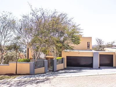 3 Bedroom House For Sale in Krugersdorp - Ejb1.webp