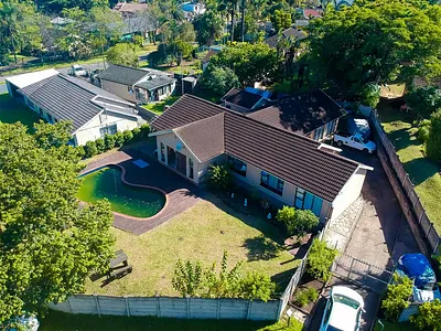 6 Bedroom House To Rent in Pinetown - 76BW.webp