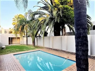 3 Bedroom Apartment For Sale in Midrand - img
