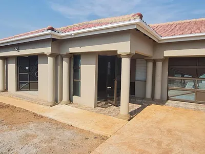 4 Bedroom House For Sale in Vryheid - dj9j.webp