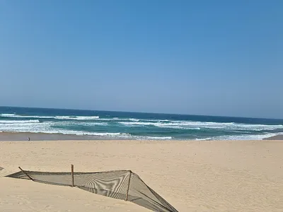 3 Bedroom Townhouse For Sale in Margate - 5FJR.webp