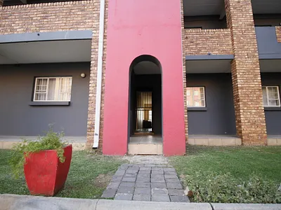 1 Bedroom Apartment For Sale in Midrand - YU58.webp