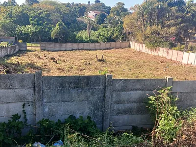 Vacant Land For Sale in Margate - img