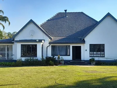 6 Bedroom Townhouse For Sale in Kingsburgh - ahge.webp