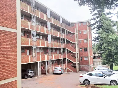 2 Bedroom Apartment For Sale in Durban - Aaw4.webp