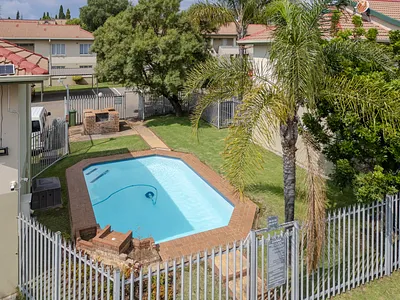 1 Bedroom Townhouse For Sale in Edenvale - img