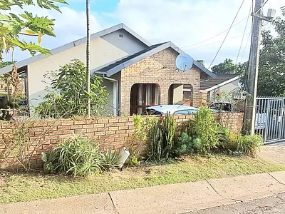 Room To Rent in Kloof - 1SaP.webp
