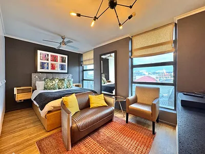 0.5 Bedroom Apartment For Sale in Cape Town - W6zi.webp