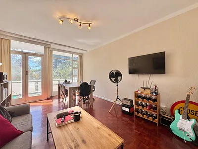 2 Bedroom Apartment For Sale in Cape Town - GWKM.webp