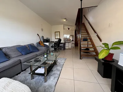 2 Bedroom Apartment For Sale in Bellville - wLmN.webp