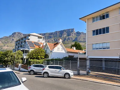 2 Bedroom Apartment To Rent in Cape Town - img