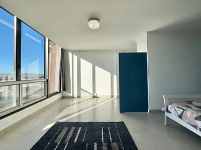 0.5 Bedroom Apartment For Sale in Cape Town - 30vy.webp