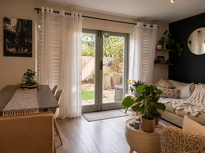 1 Bedroom Apartment To Rent in Cape Town - gNGs.webp