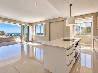 2 Bedroom Apartment To Rent in Cape Town - UTCy.webp