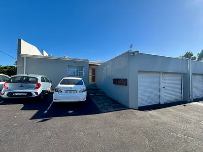 2 Bedroom Apartment For Sale in Bellville - MM0i.webp