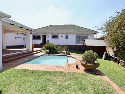 3 Bedroom House For Sale in Germiston - VsCF.webp