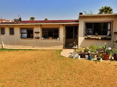 3 Bedroom House For Sale in Germiston - n1ux.webp