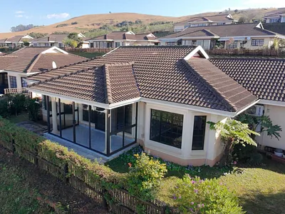 2 Bedroom Townhouse For Sale in Howick - PGHu.webp