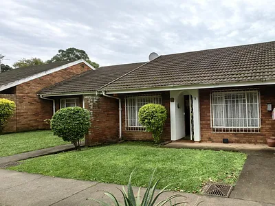 2 Bedroom Townhouse For Sale in Howick - sjrk.webp