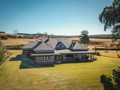 5 Bedroom House For Sale in Howick - RFqW.webp