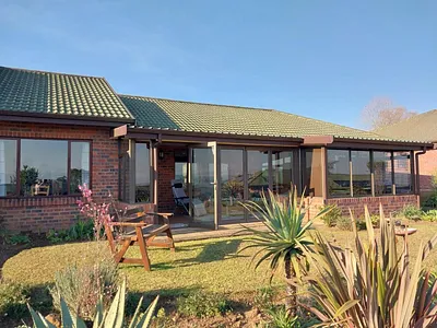 2 Bedroom Townhouse For Sale in Howick - RJcP.webp
