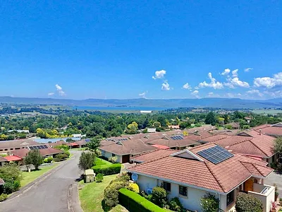 2 Bedroom Townhouse For Sale in Howick - 9EOJ.webp
