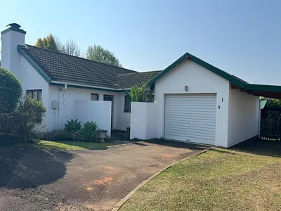 3 Bedroom Townhouse To Rent in Howick - fj1B.webp