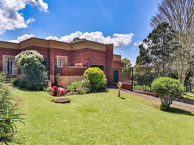 3 Bedroom Townhouse For Sale in Howick - jPyb.webp