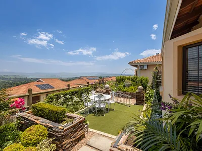 2 Bedroom Townhouse For Sale in Howick - Nk5Q.webp