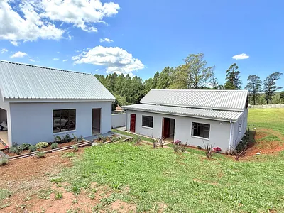 3 Bedroom House For Sale in Hilton - 06Nc.webp